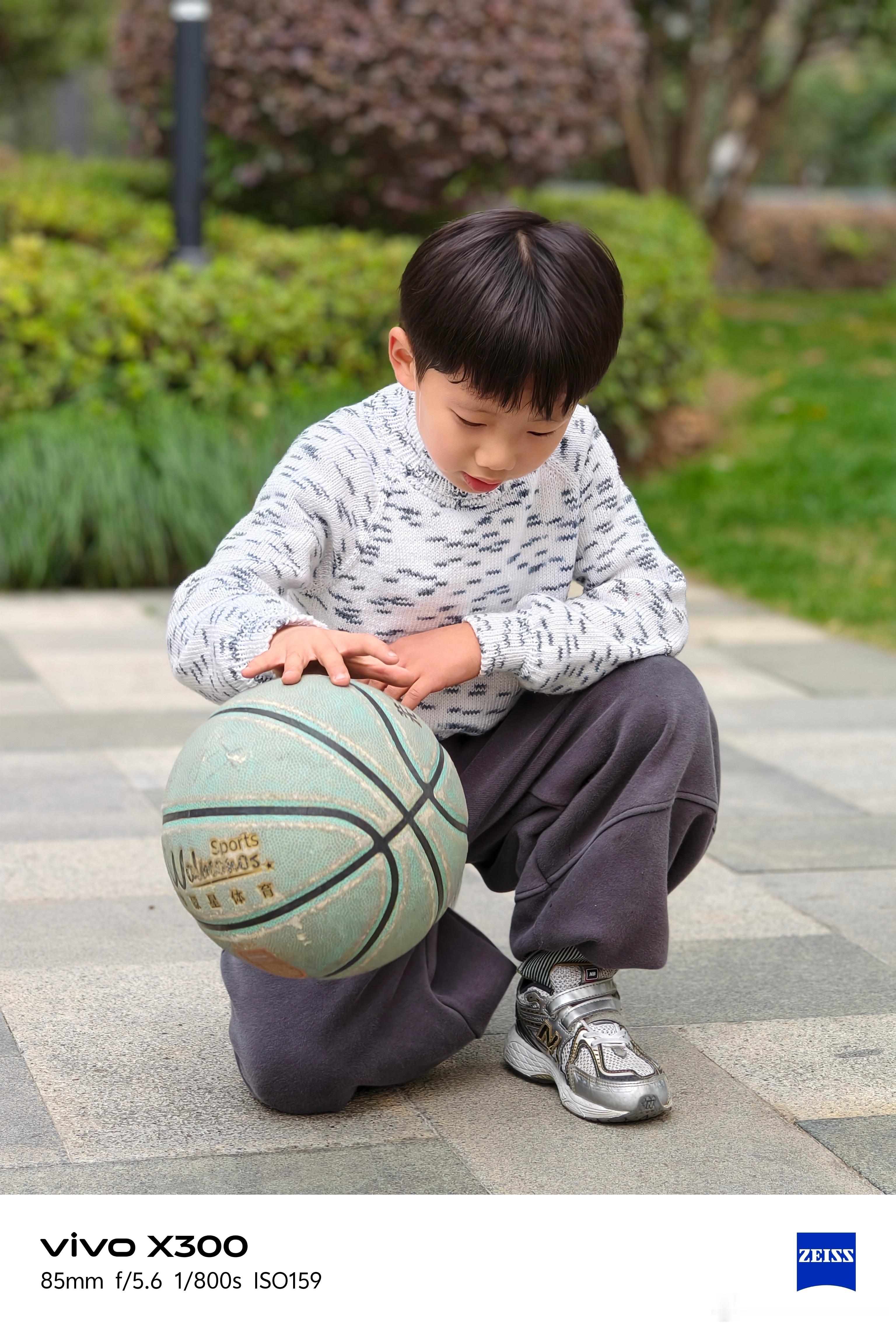 苹果回应17Pro人像模式不支持夜景还好我都用vivo  X300拍摄人像… 