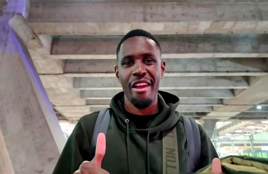 国安新帅刚上任，就花了100万欧，把自己在澳洲夺冠的“心腹”直接提了过来。
 