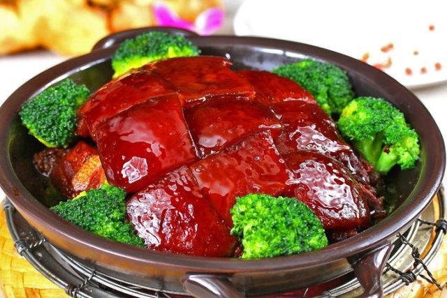 #八王之乱怎么导致的胡人做大?#兄弟争家产互砍，要么死了要么残了，邻居过来收家产