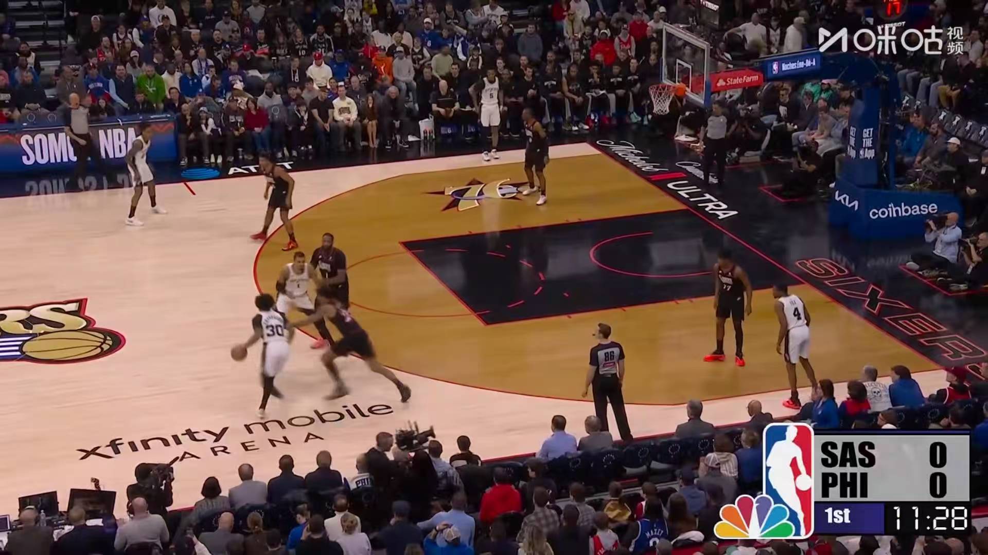 好复古的比分牌马刺vs76人