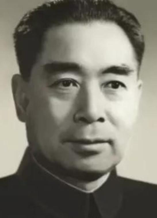 1949年新中国成立，中央人民政府设立6名副主席，为什么唯独手握顶级资历的周恩来