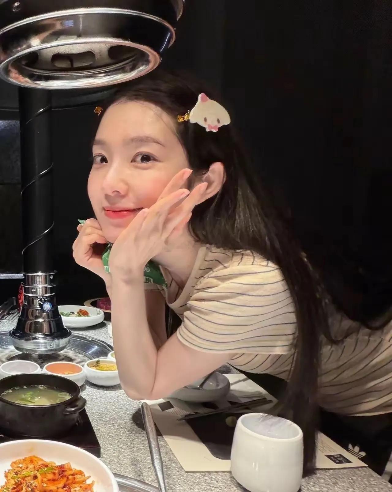 离谱了，杭州一女子跟丈夫吵架，为了在争执中占上风，竟脱口而出：“孩子不是你的，是