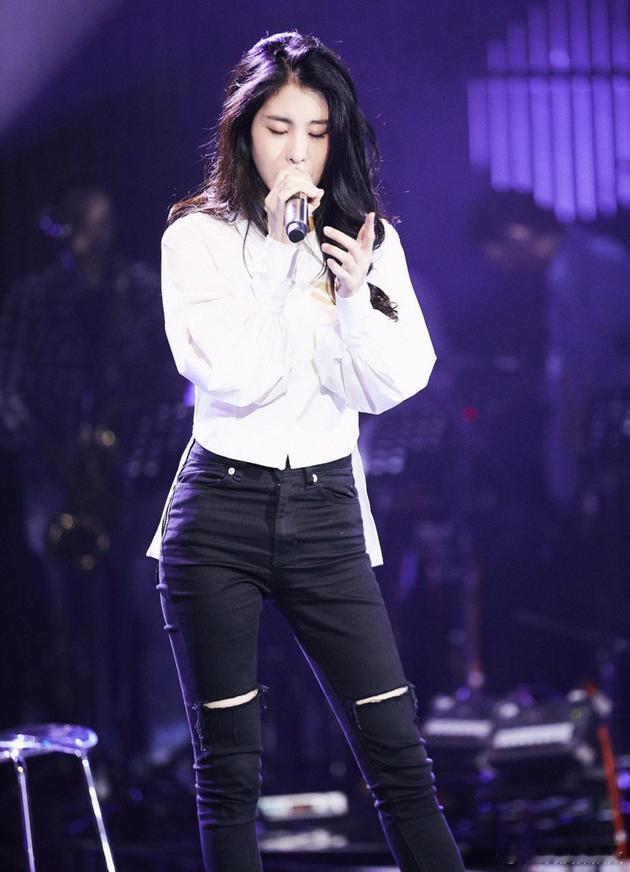 歌手2026 张碧晨张碧晨加盟《歌手2026》阵容曝光，这个消息有多燃！从《中国