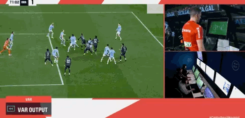 塞尔塔1比2皇马 ｜塞尔塔vs皇马 比赛73分钟，胡特格拉禁区内手球，主裁判德梅