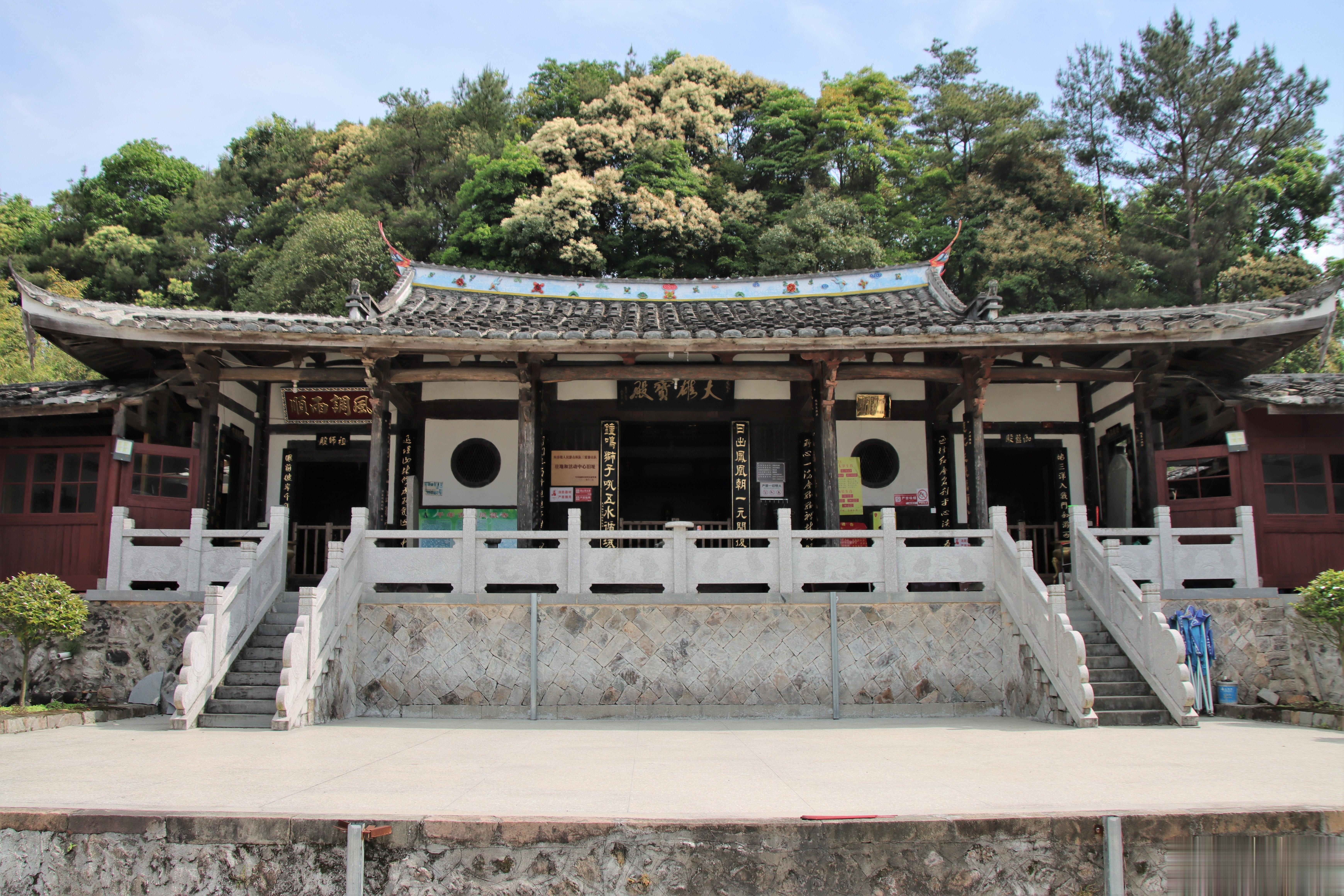 永泰凤凰寺大殿       凤凰寺大殿，位于福建省永泰县同安镇洋头村，明万历年间