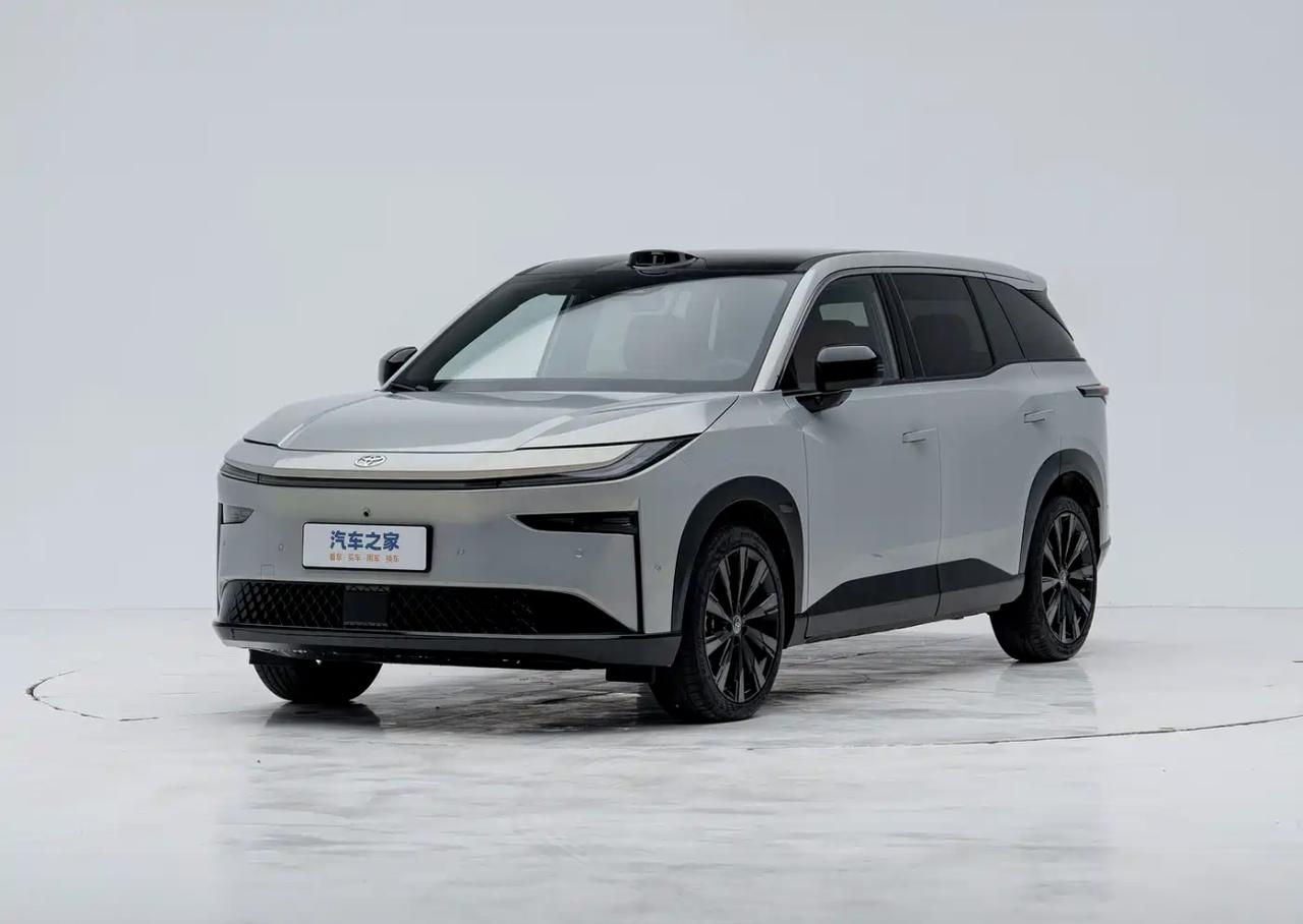 这台家用电动车，开起来和参数写的一模一样

今天说铂智3X，从车身数据来看，这台