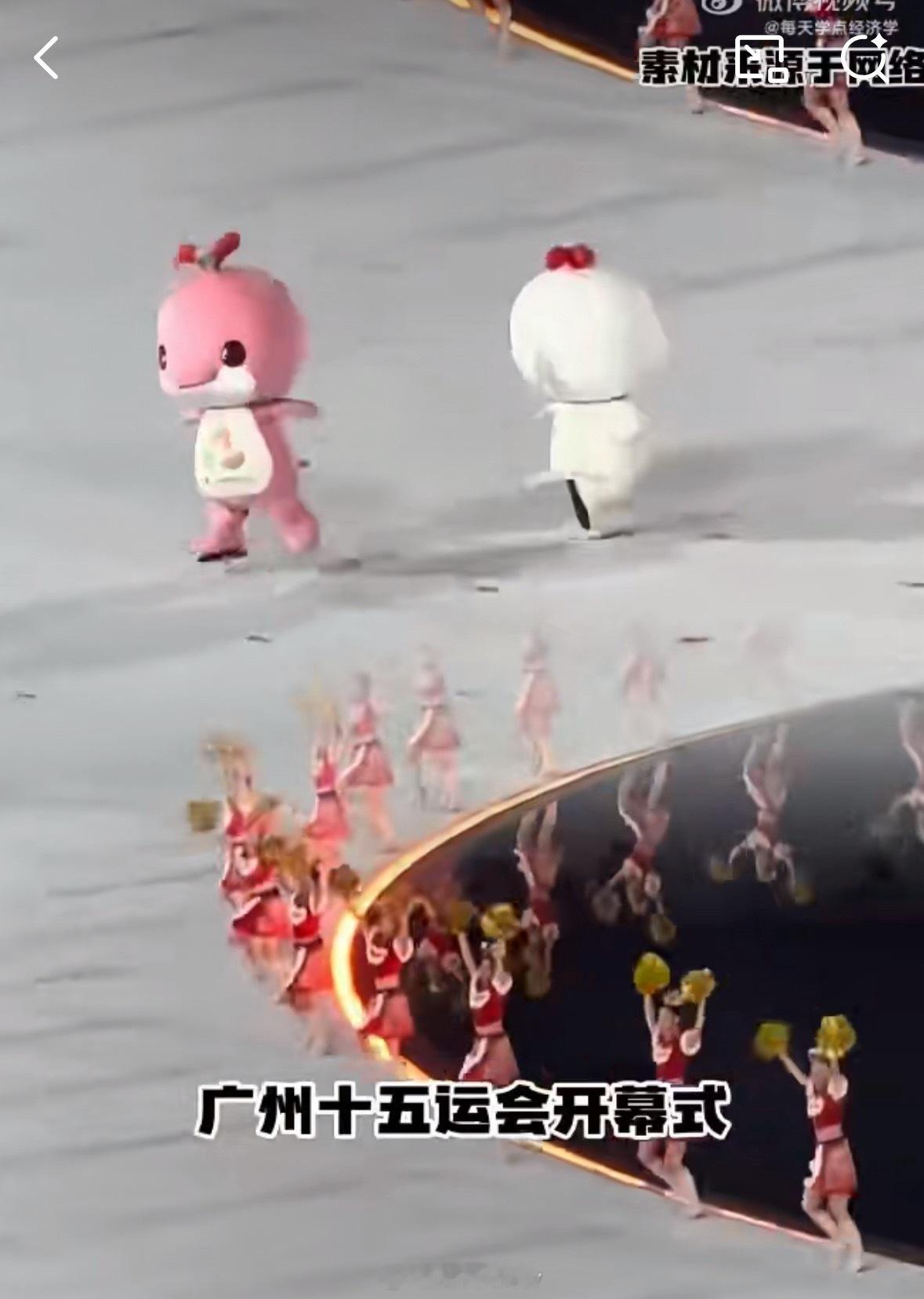 从视频里边就看出来了广州塔到珠江边，整个广州都开了倍速，走路都带着风。这哪是看比