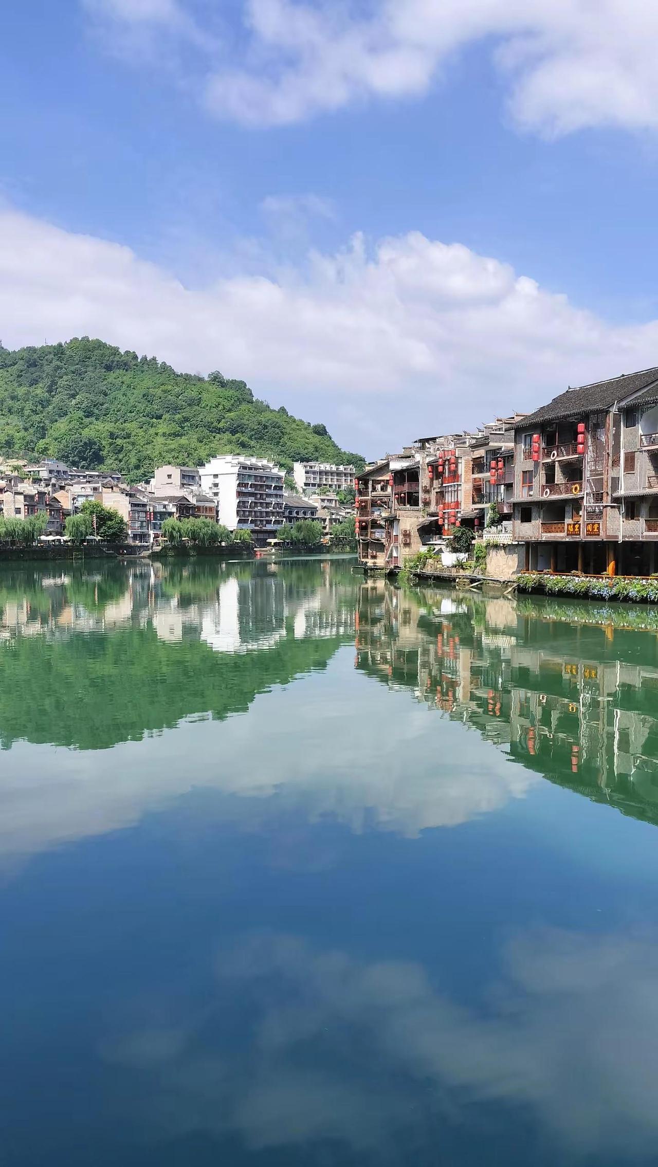 慢慢走，沿途有风景。镇远古城 贵州旅游 上热门🔥 沿途风景随拍 随手拍 镇远古