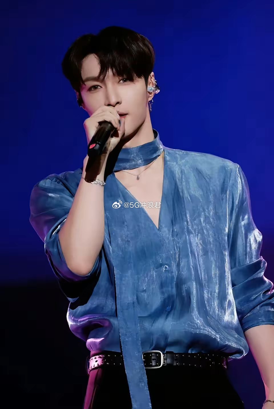 张艺兴工作室最近发文澄清，说张艺兴目前正处在术后康复的阶段，所以这段时间露面少、