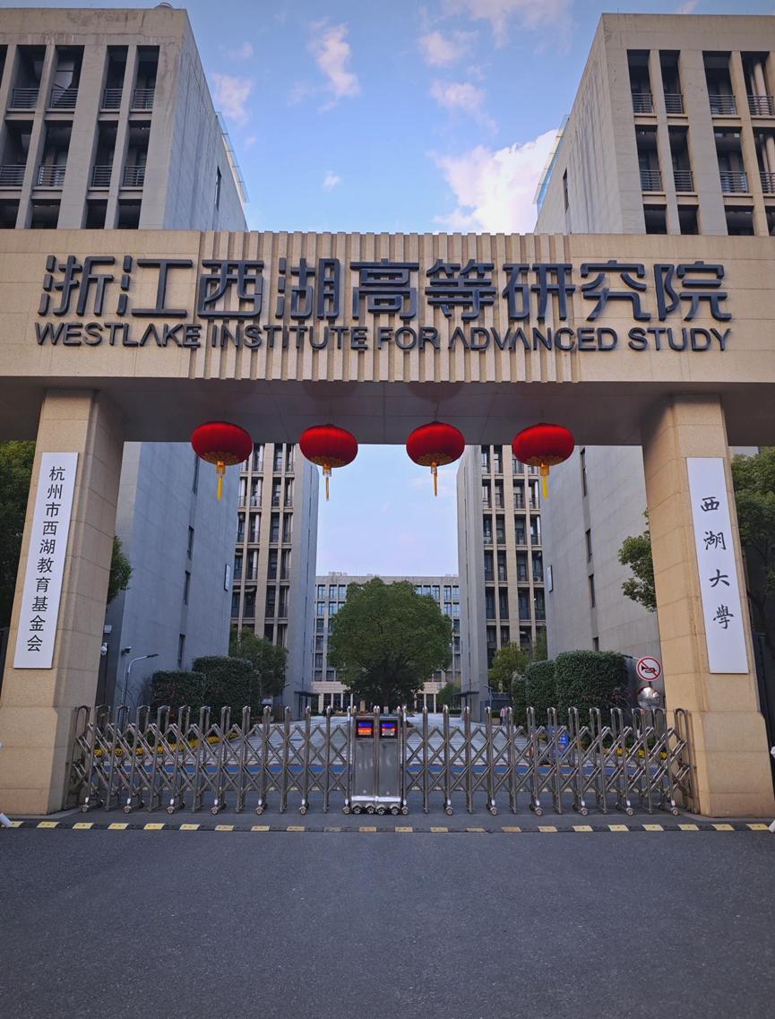 太解气！留学生学费35万，本国生只要6千，国内高校早就该这样干了！

最近，一张