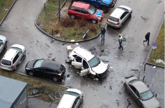 俄军抓到两条“大鱼”，都是泽连斯基心腹，俄报复比斩首凶狠百倍。
 
俄乌冲突打了