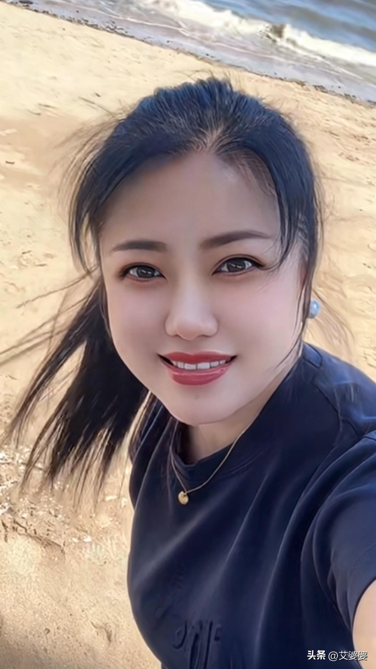 周末溜到海边，看看大海，随手拍两张。