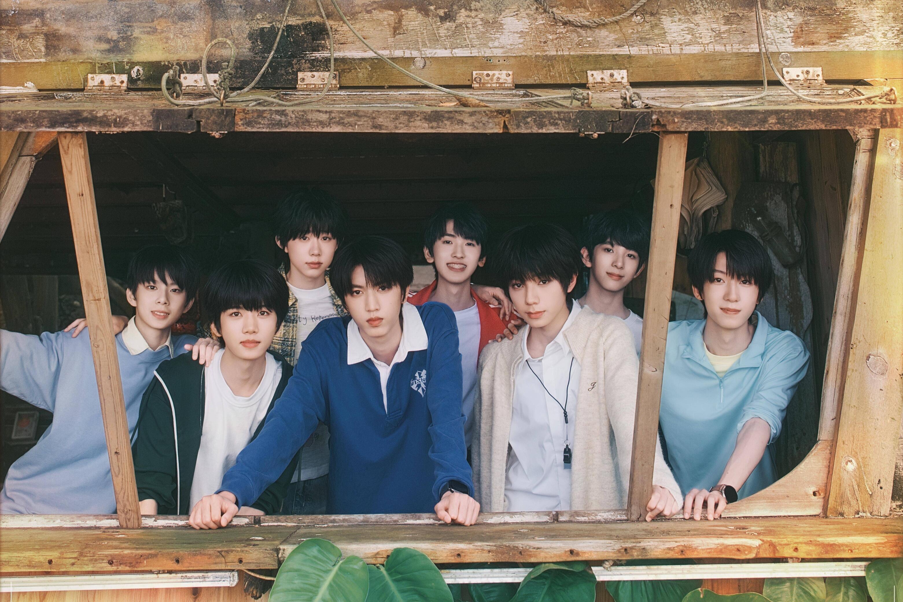 TF家族送上早安语音TF家族早安语音喊你起床一觉醒来就被TF家族的少年们包围了！