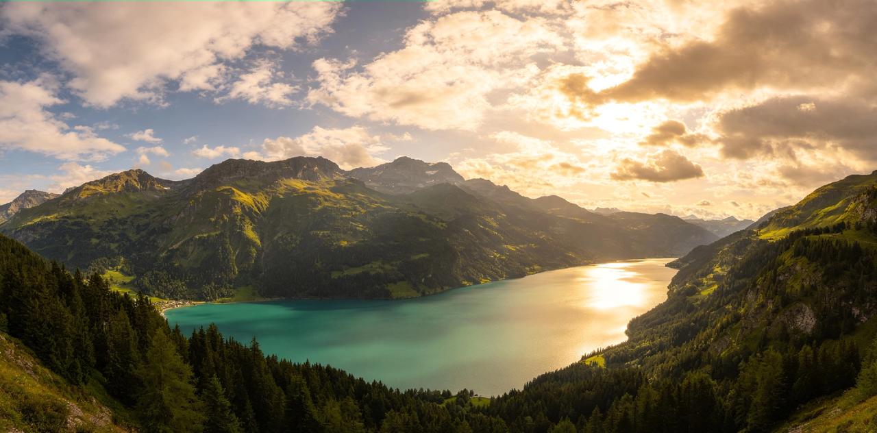 能分享一下你相册里的风景照片吗