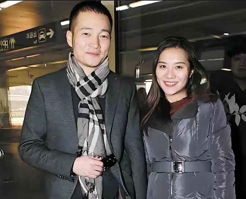 喻恩泰给天下所有男人上了一课。

可以娶丑的，穷的，老的，矮的，千万不能娶不安分