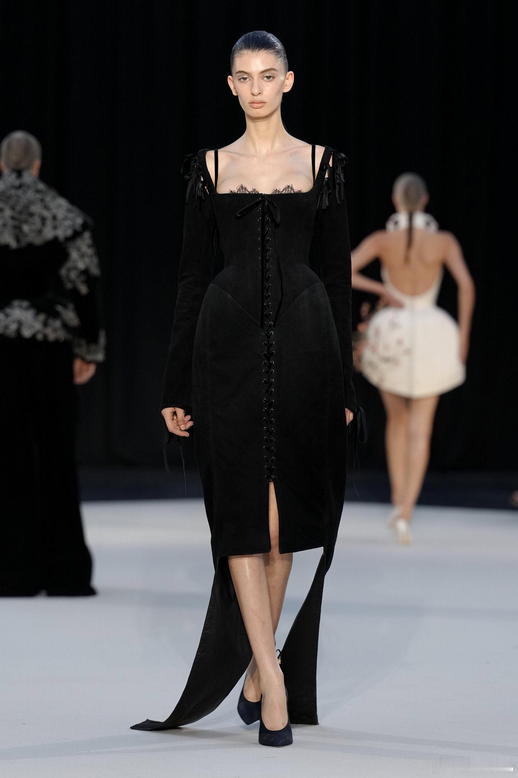 ashi studio Fall 2026 Couture 2 