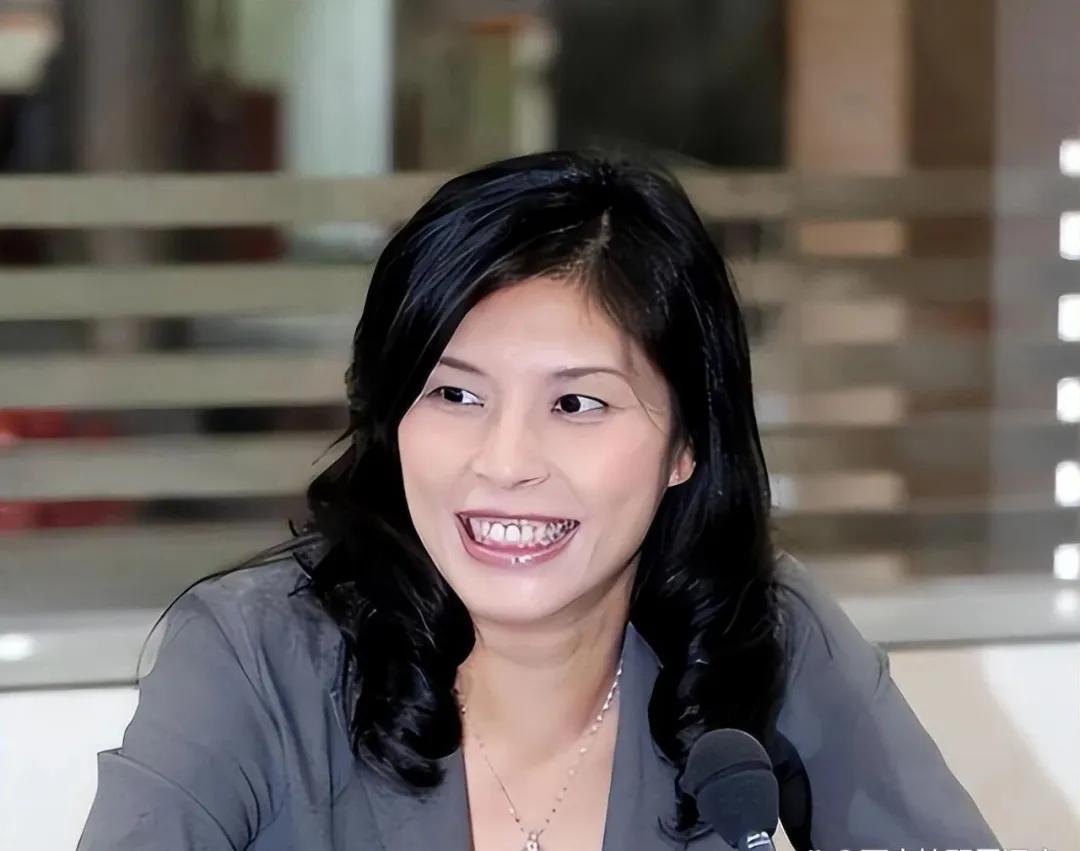 郑丽文这次去马场町！
确实有点意思。


这个地方不一般。
是当年为台湾光复牺牲