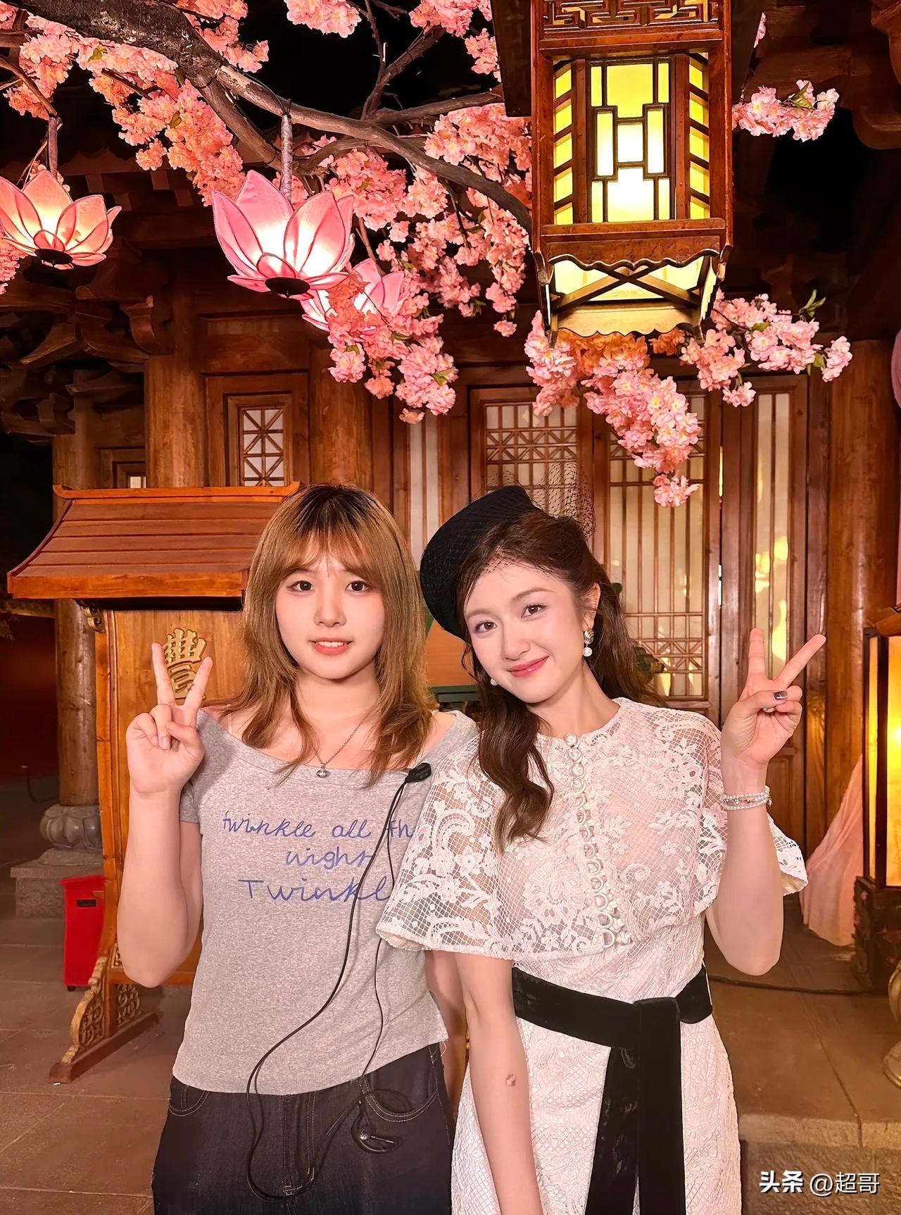 李兰迪凭眼识刘昊然！盛典名场面火了，观察力绝了
新浪娱乐盛典上，李兰迪仅凭眼部特