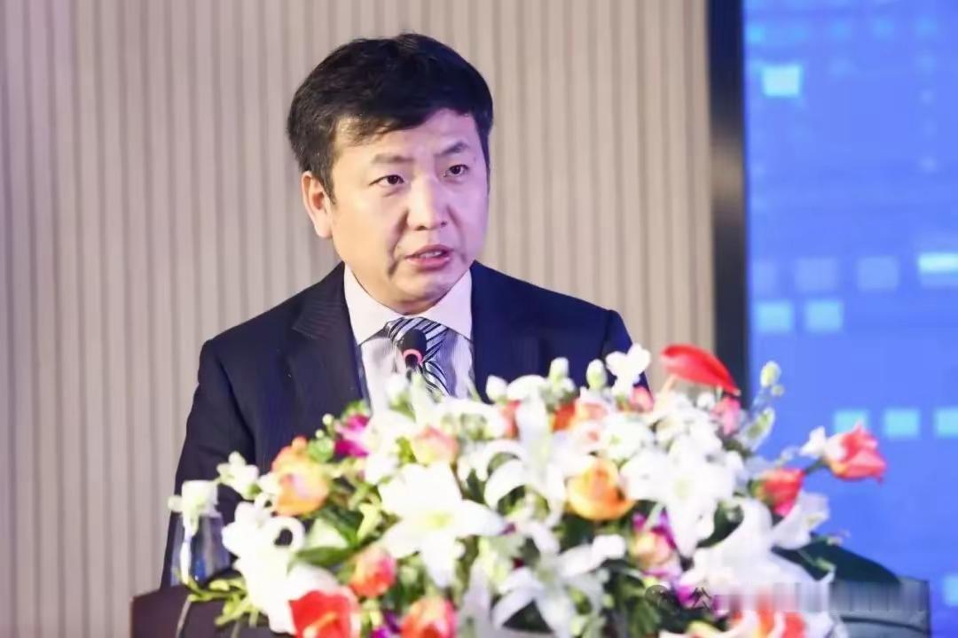 中国芯片史刻下一个数字：3.6万亿！合肥国资一战封神，投出A股“新王”！
   