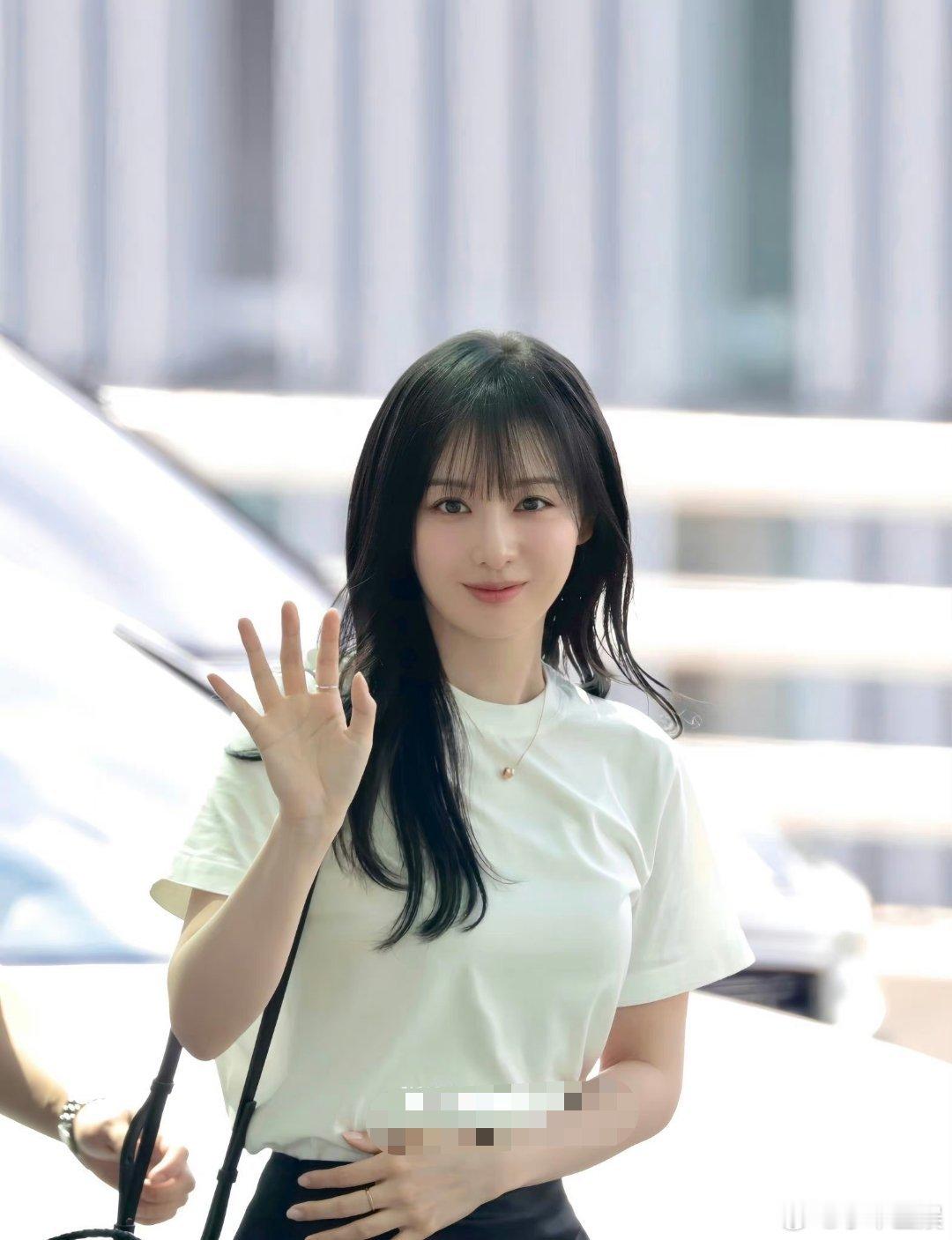 #金智媛怼脸生图#这颜值太抗打了，真的好美。 ​​​