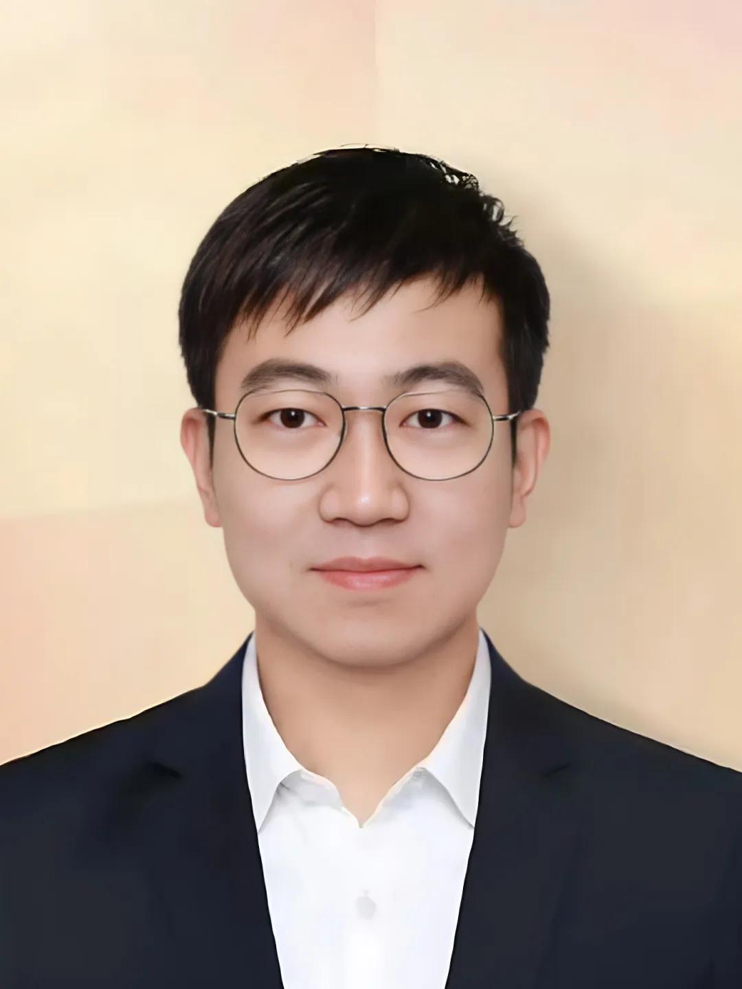 这个记者你至于这么贱嘴吗，
全宝是我们国人心中的宝，
让你嘴贱乱说话，
现在好了