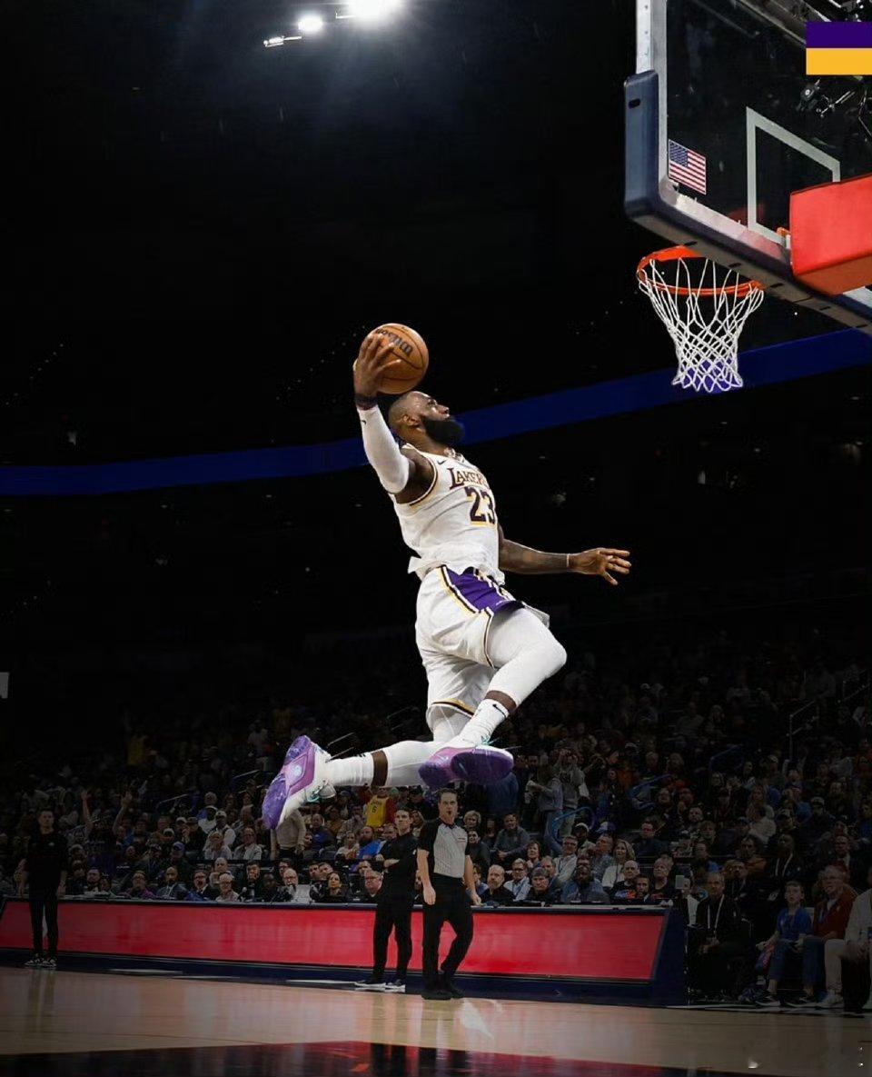 詹姆斯将缺席今天与马刺队的比赛，这是他本赛季第18次缺席比赛，也意味着他连续21