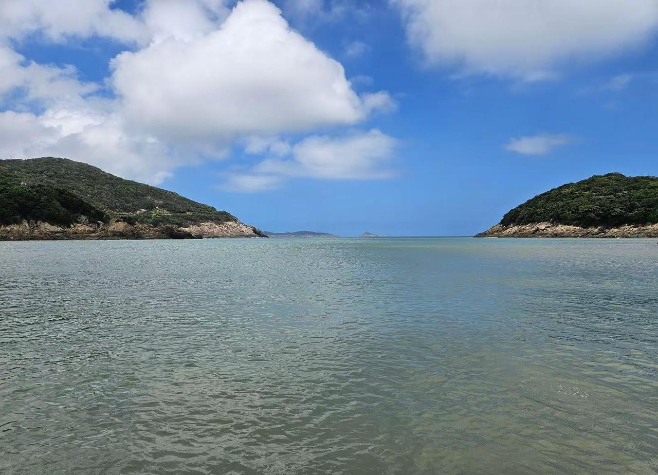  海岛行程收官，一顿海鲜收尾，只想说物价比上海还贵，但仍然满载快乐返程🌊
