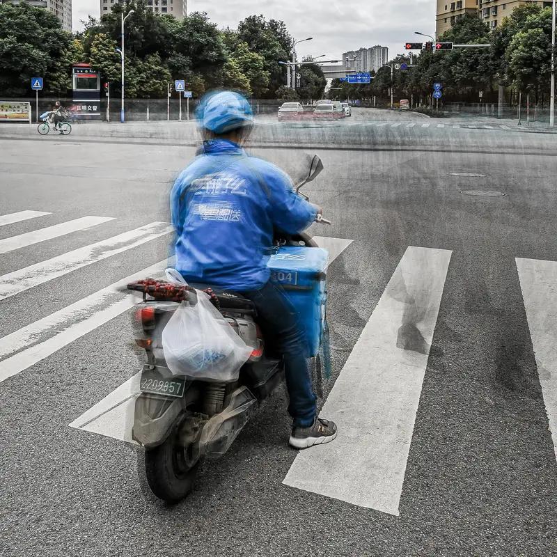 送外卖，减轻抑郁症！
每天送外卖像打游戏，接任务送单，完成领赏金，还能晒晒太阳吹