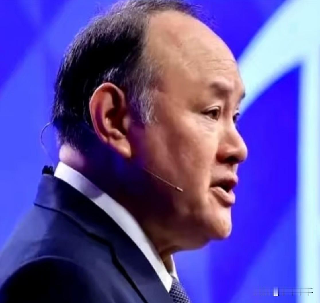 这个菲律宾防长特奥多罗，恶劣到什么程度？
5月，菲律宾非法扣押我69名合法公民，
