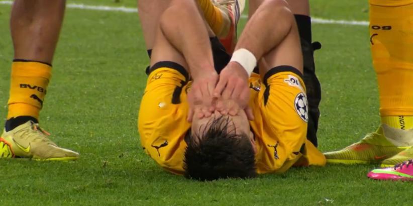 在刚刚结束的欧冠赛事中，多特蒙德主场2-2战平博德闪耀。比赛过程中，多特后卫安塞