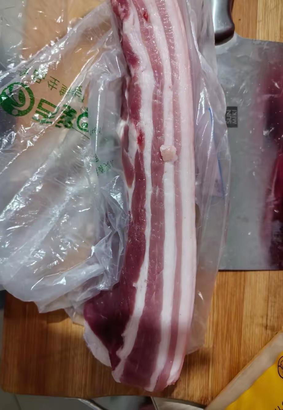 今天买了一条很完美的五花肉，舍不得吃，怎么办？ 
