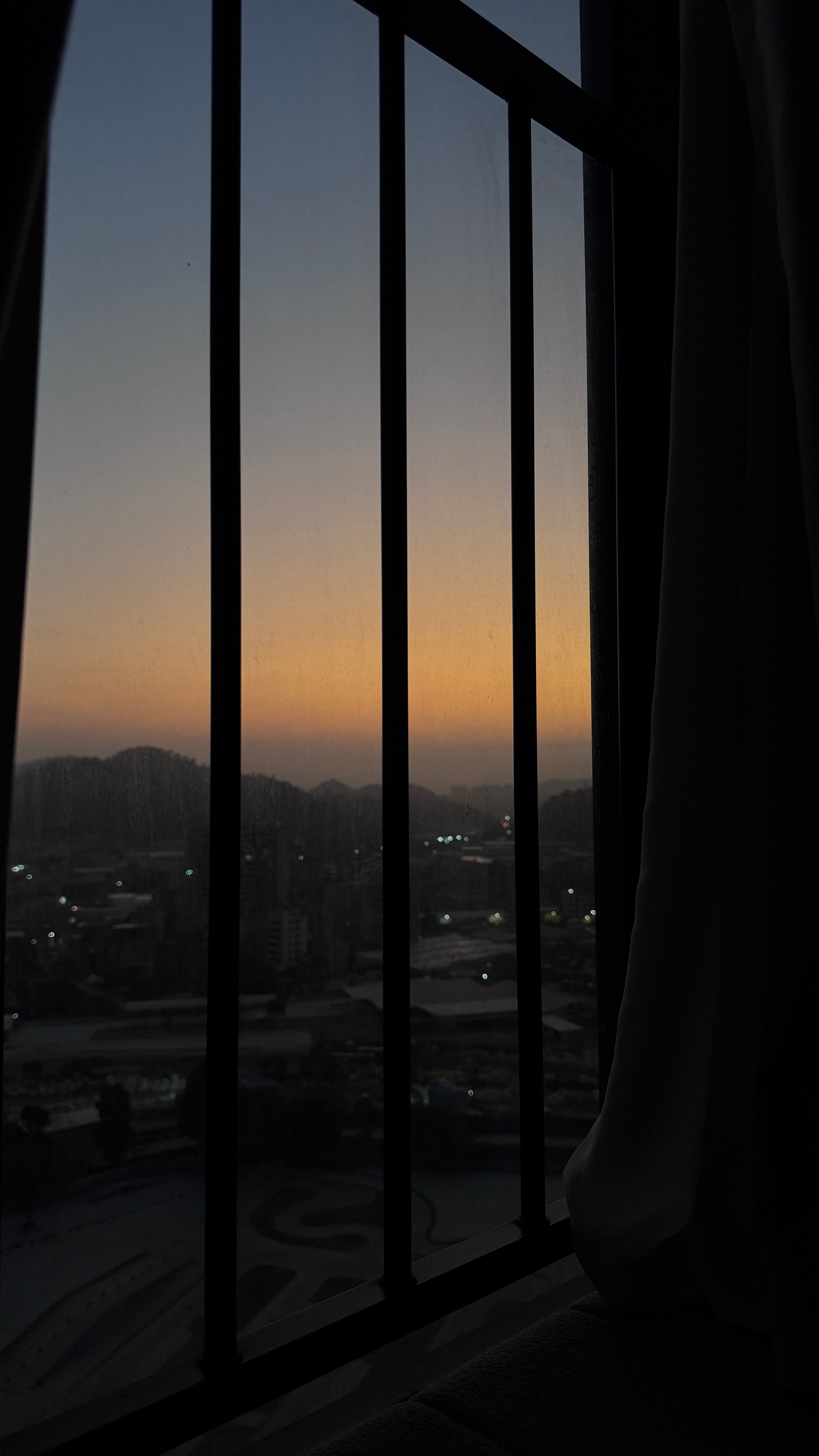 突然醒来 看个朝霞 