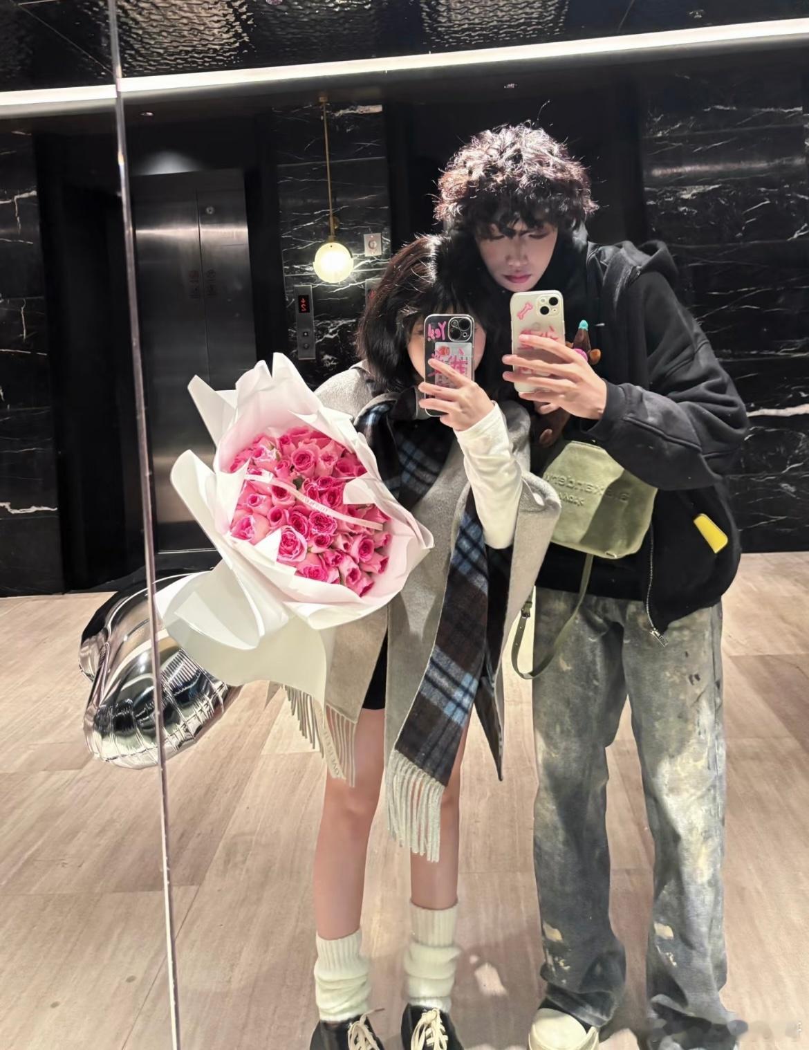 是的 我们正在记录幸福 ​​​