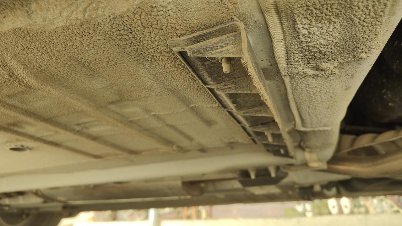 我还以为这个是铁的
谁知道啊这是塑料的