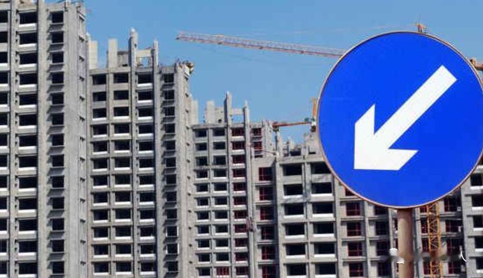 【太原房价还会跌吗？】
今天，我提问Chat-GPT关于太原房价的事情。
我的提