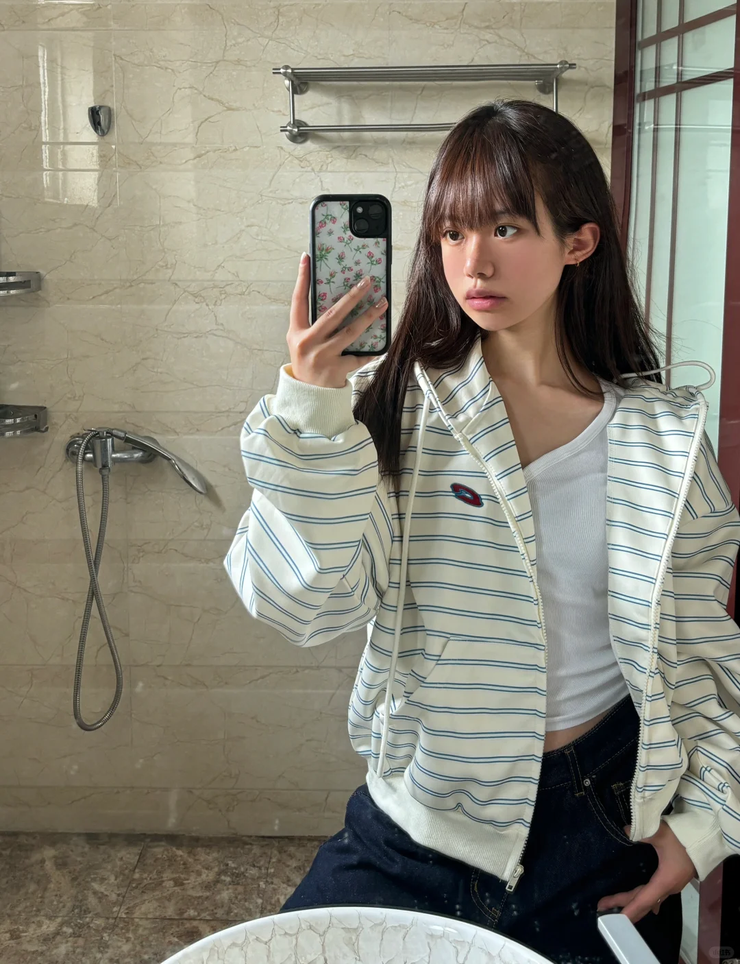 松松垮垮的