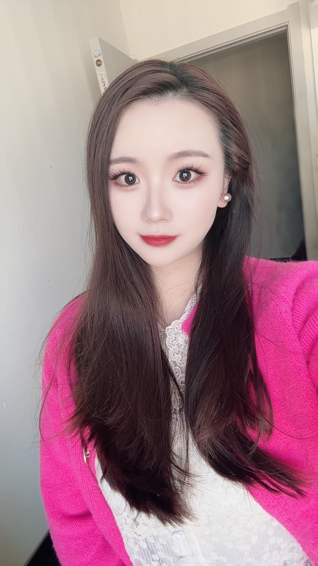 无奈，是一个很心酸的词，         它代替了所有的一言难尽……