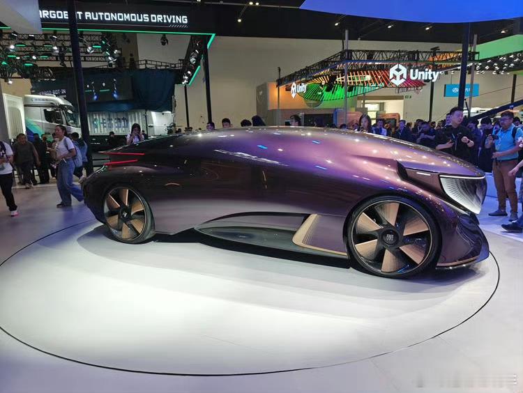 直击2026北京车展，别克展台氛围感直接拉满！本次车展别克携多款重磅车型强势亮相