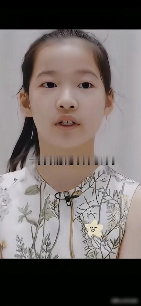 听到张姩菡稚嫩的声音，懂事得太让人心疼。

真的看到这些话的时候我一个半大老头子