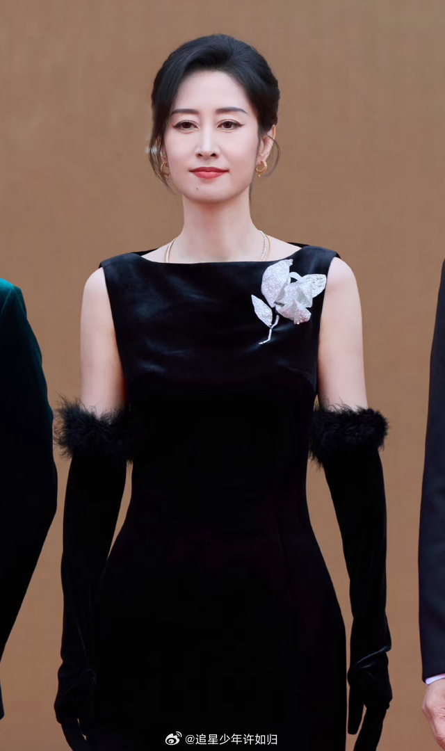 气得想把刘敏涛的痣抠下来 刘敏涛老师，可以不演这种角色了吗？我害怕，真的害怕。每