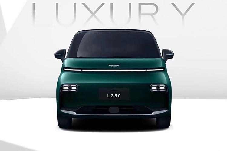 近日，LEVC（翼真汽车）官方透露，旗下中大型MPV——L380正式开启预订，首