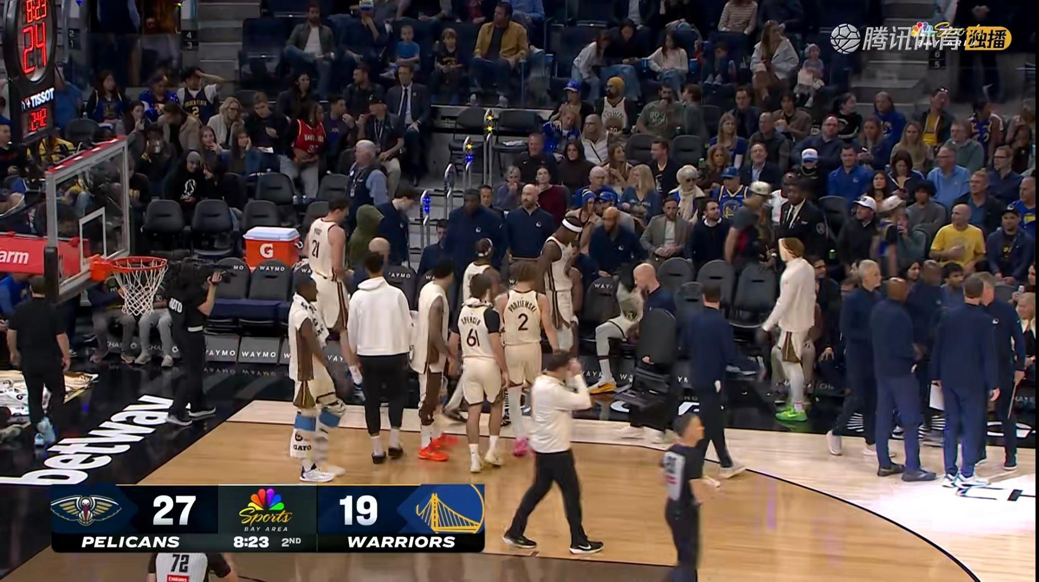 已经五分钟没有运动战得分了确实没有库明更流畅了更流畅的得不了分勇士vs鹈鹕