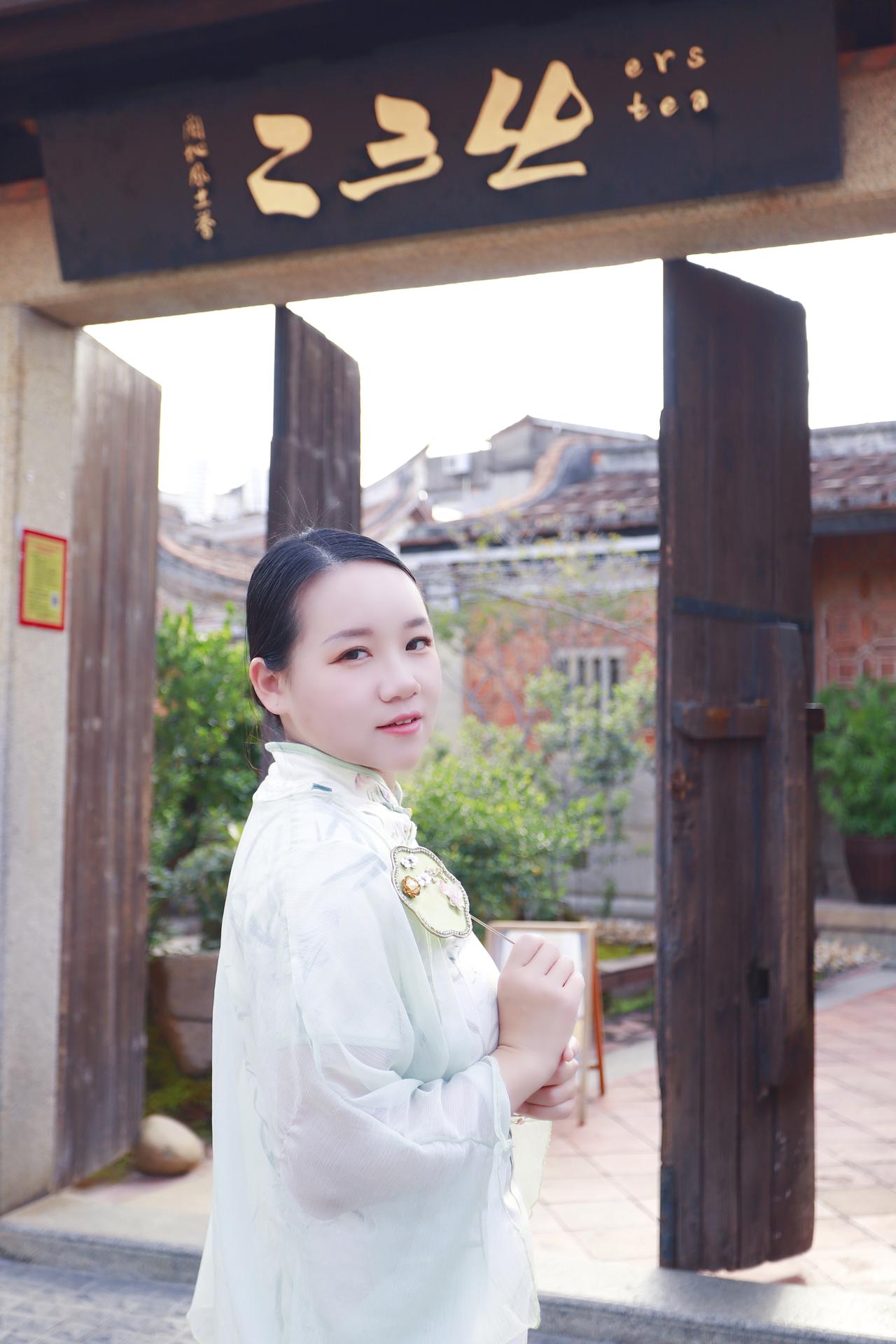 自我管理的前提是，自我领导。

说白了就是，你得知道自己要去往哪里，想要做成什么