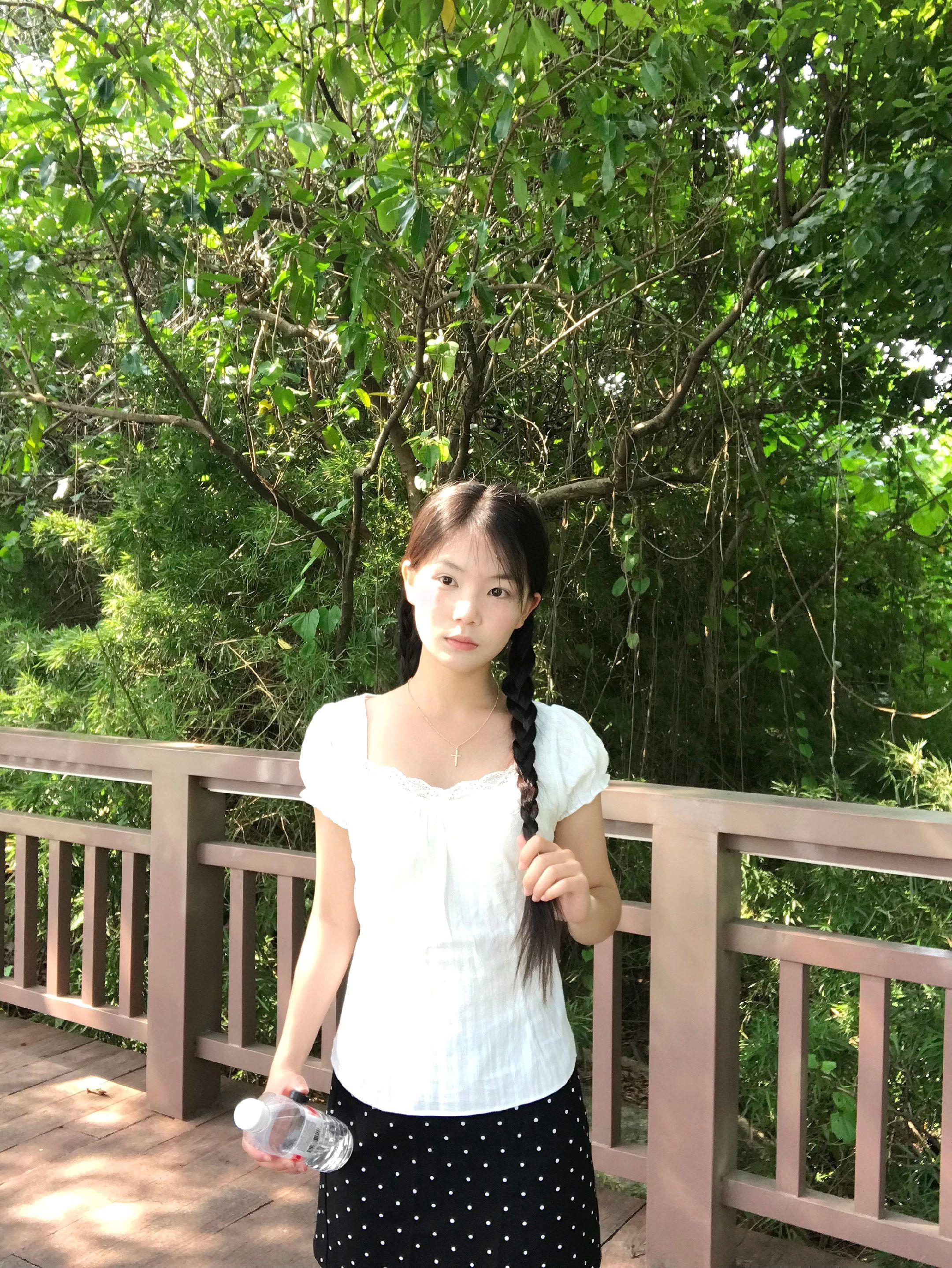同学 喜欢你这件事情 真的好难