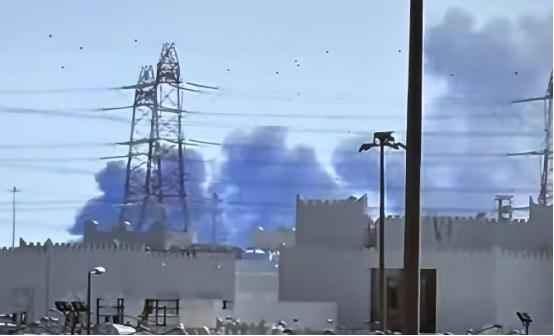 伊朗大捷！
 
来自伊朗官方的消息显示，伊朗反击美以的军事打击行动已 “彻底摧毁