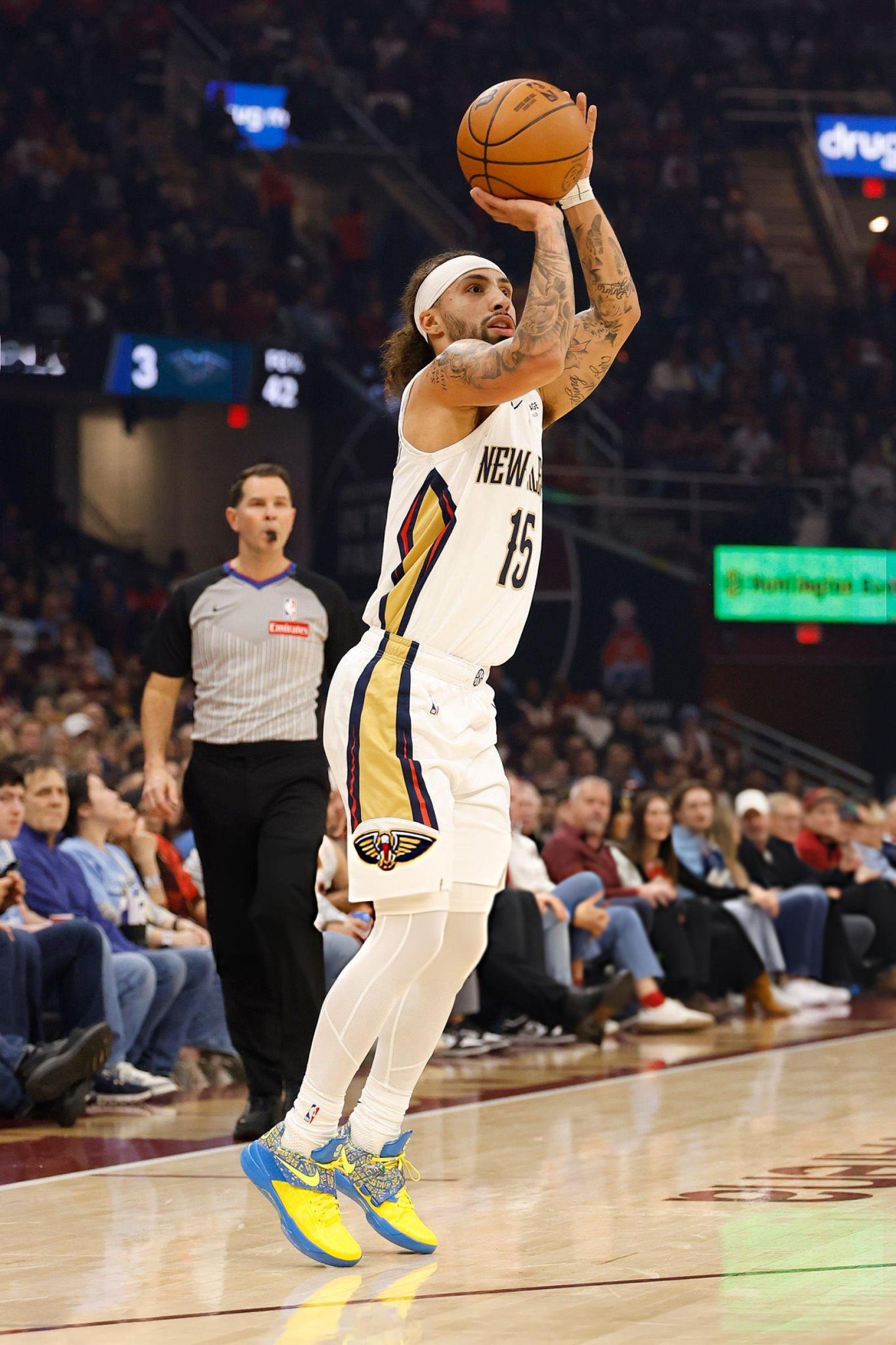 何塞·阿尔瓦拉多 · Nike KD46+2+2+1