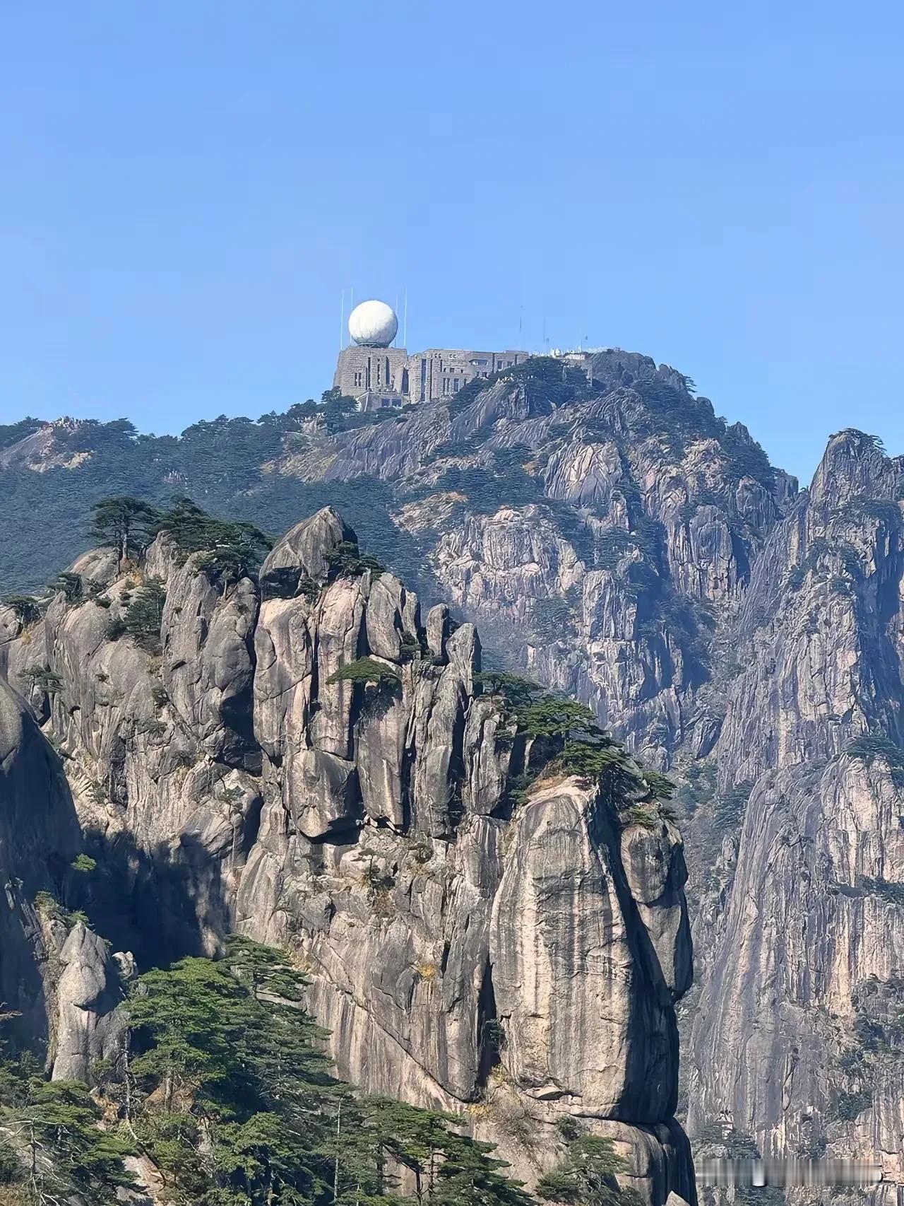 岭上起樵声