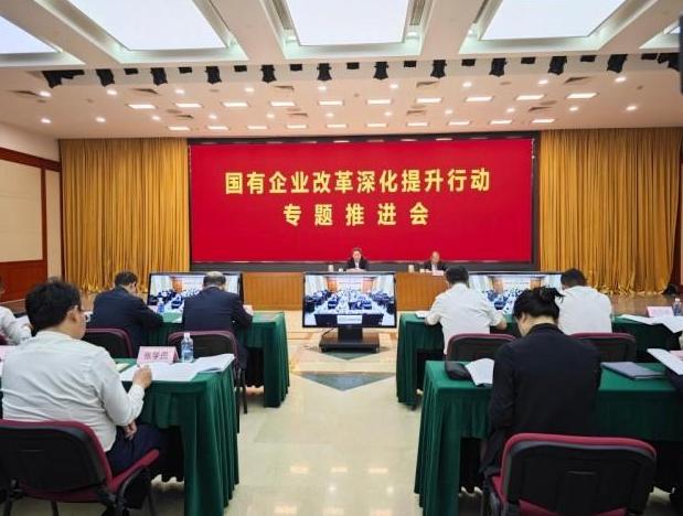 如果必须走那条路，先辈的血就白流了！" 这句话，最近在网上引起了很多人的共鸣。它