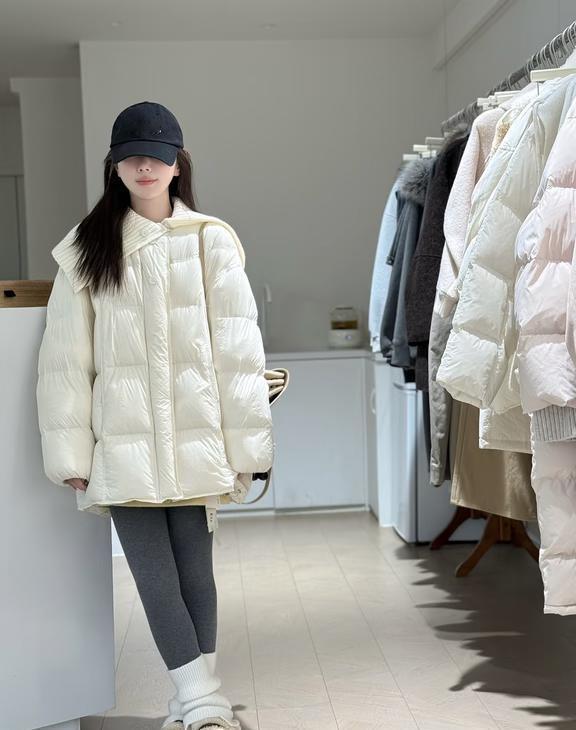 跟着赵露思学穿搭
跟着赵露思学穿搭