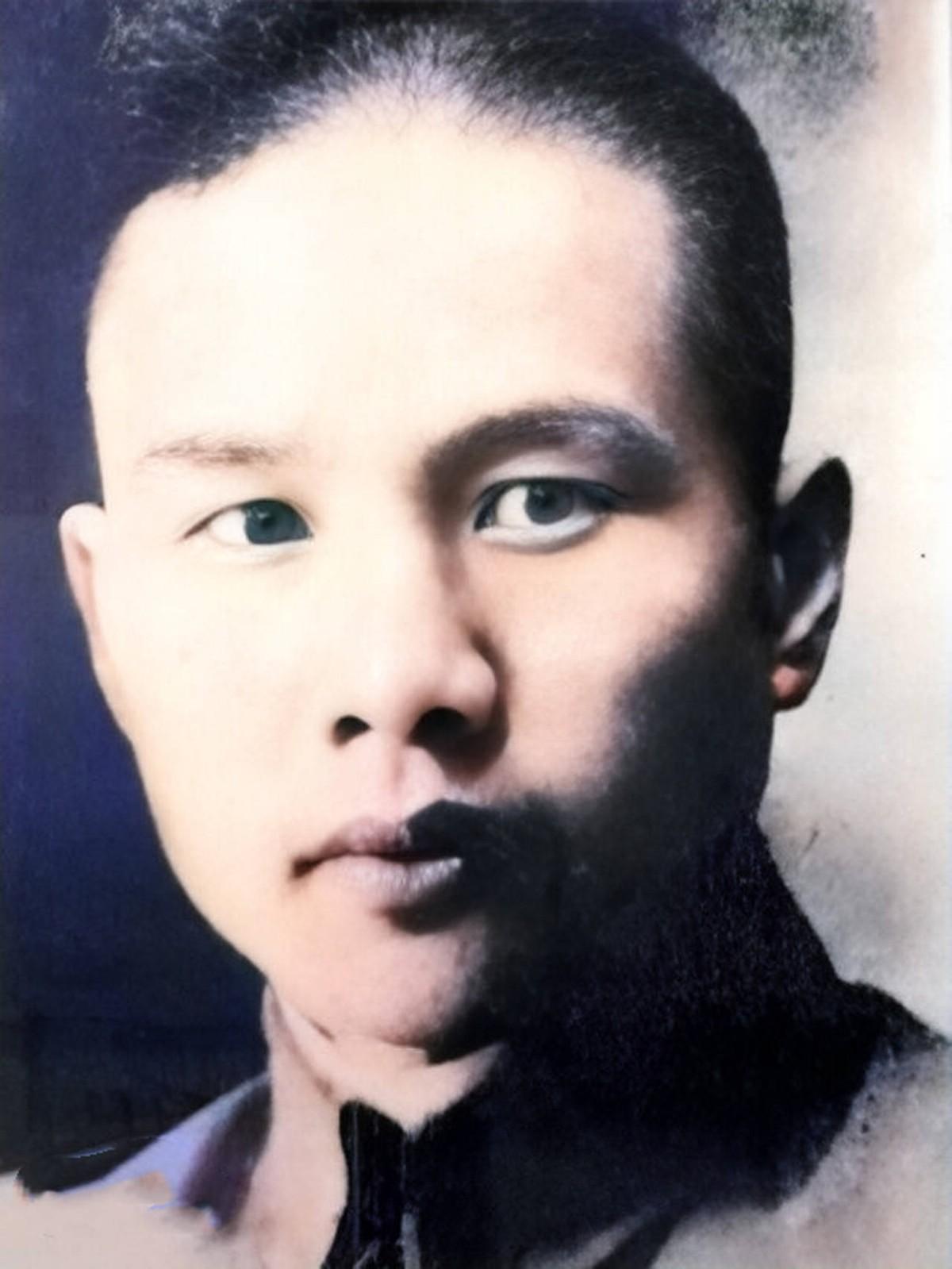 [太阳]1948年，军统少将周镐突然人间蒸发，妻子只当他已远赴台湾，殊不知丈夫早